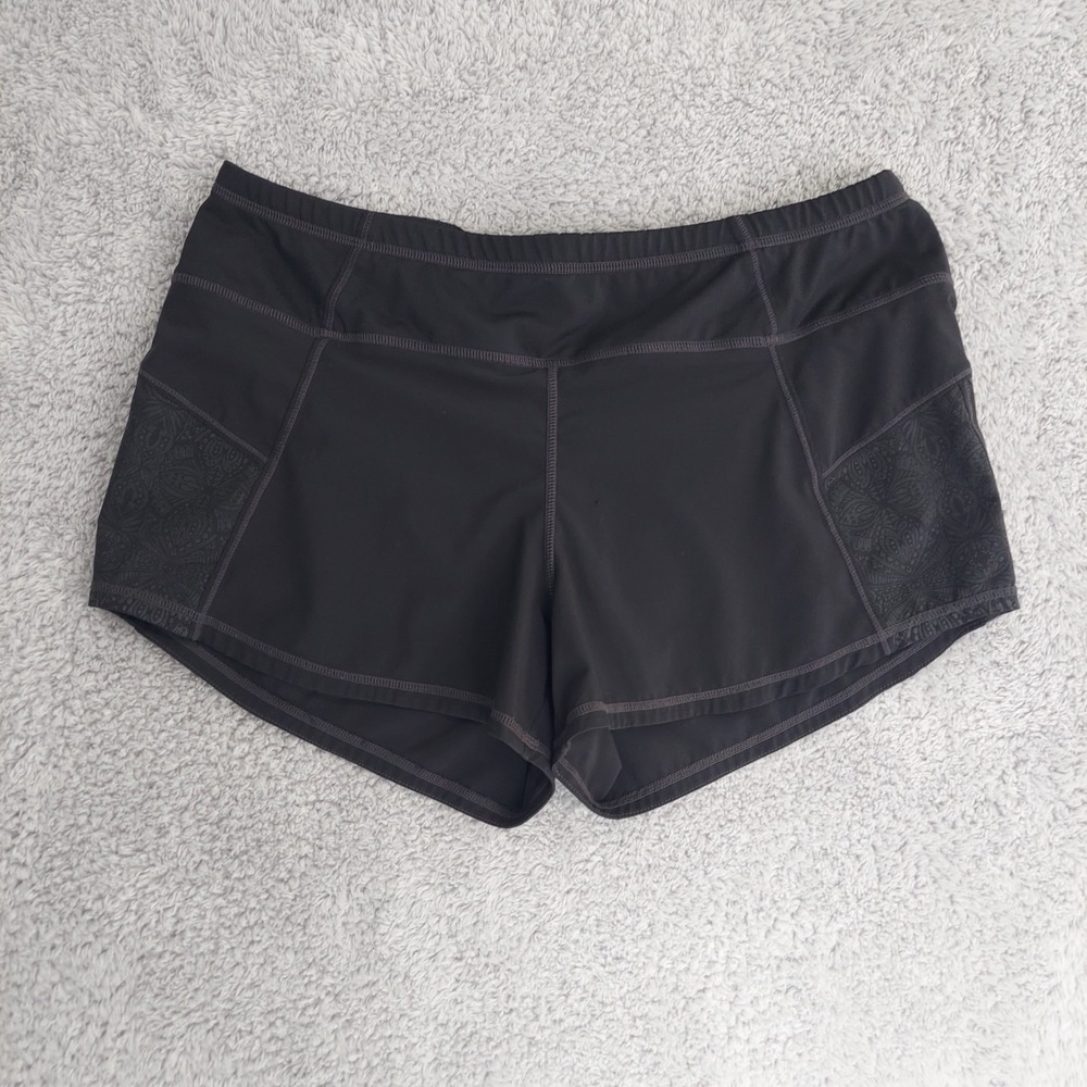 Athleta Home Run Shorts Built In Support Liner Size Medium Walking Jogging Black